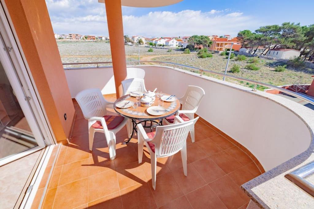Apartment Vito, Pag Island Povljana Buitenkant foto